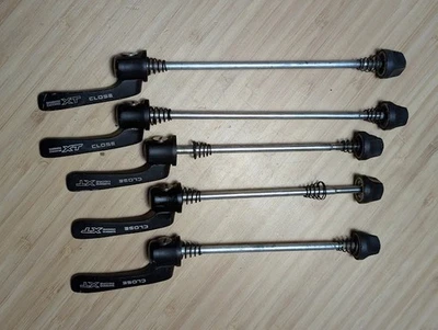 Shimano DEORE XT Black Quick Release Levers x5 (2 pairs & spare) Made in Japan Foto 1 de 4