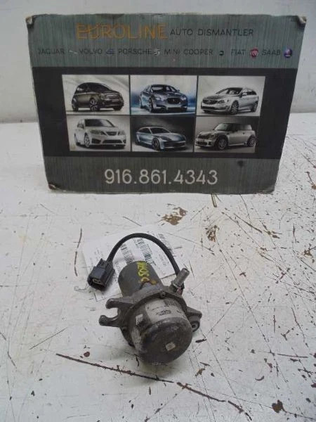 03-11 VOLVO XC90 Vacuum Pump 8 Cylinder AA 46436 - Image 1 of 1