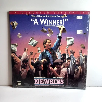 Newsies Laserdisc Disney Robert Duvall Ann Margret Bale Bill Pullman EP CLV WS - Image 1 of 3