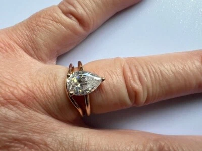 14k Gold Nexus Simulated Pear Diamond Wedding Set - Size 5.50 - Image 1 of 4