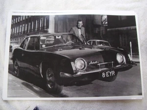 1963 STUDEBAKER AVANTI WITH IAN FLEMMING 11 X 17 PHOTO PICTURE - Picture 1 of 1