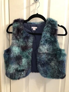 Xhilaration Girls Blue Green Multicolor Faux Fur Vest Large 10/12 - Picture 1 of 12