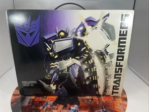 2013 SDCC Transformers Beast Hunters Exclusives Shockwave's Lab Exclusive - Picture 1 of 13