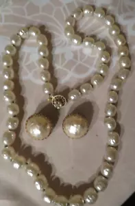 Vintage MIRIAM HASKELL Glass Pearl 22" Necklace & Earrings SET Signed - Picture 1 of 18