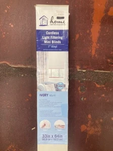 Home Impressions 33 Zoll x 64 Zoll x 1 Zoll Elfenbein Vinyl Lichtfilter kabellos - Bild 1 von 3