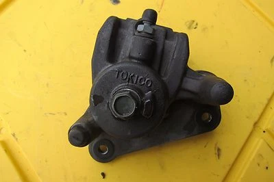 Pinça de freio traseira 2007 KAWASAKI EX650 NINJA ZR7S - Imagem 1 de 4