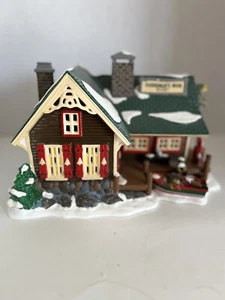 Department 56 - The Original Snow Village - Fisherman's Nook Resort #54607 - Imagen 1 de 8