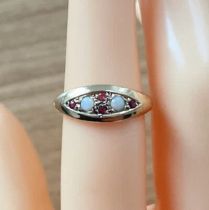 9ct Yellow Gold Opal & Garnet Vintage Gypsy Ring, UK Size L 1/2, EU Size 51 1/2 - Picture 1 of 6