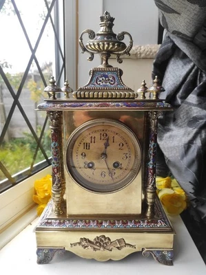 FABULOUS ANTIQUE FRENCH BRASS CHAMPLEVE ENAMEL STRIKING MANTEL CLOCK c1890 - image 1 of 4