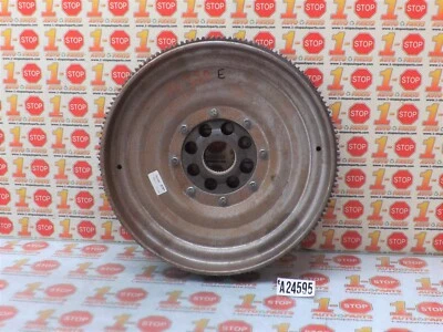 Mercedes-Benz CLA45 AMG 2014-2019 volante/placa flexible 133-030-01-05 OEM Foto 1 de 4