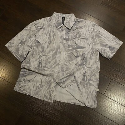 Lululemon Airing Easy Camp Collar Short Sleeved Shirt Men’s Size M “MMVM” EUC - Image 1 of 4