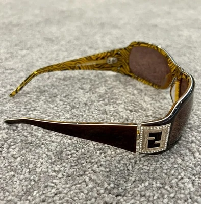 Óculos de sol autêntico raro vintage Y2K Fendi F658 robusto retangular logotipo cristal FF - Imagem 1 de 4