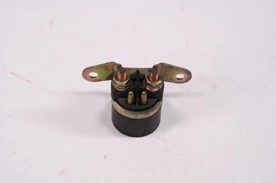 Relé de arranque de arranque 92 Suzuki Bandit GSF 400 Foto 1 de 4