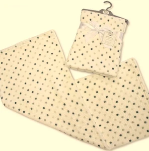 Manta envolvente bebé de Snuggle Baby en blanco con puntos grises 75 cm x 100 cm - Imagen 1 de 1
