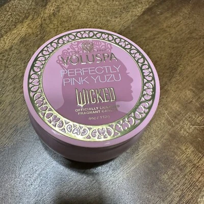 Vela Wicked Pink Goes Good Pink Yuzu Glinda - Edición Limitada Lata 4 Oz NUEVA Foto 1 de 3