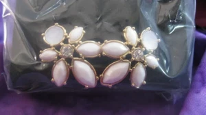 Vintage Stud Earrings White Clear Crystal Floral Cluster 1" Oversized New Boxed - Picture 1 of 1