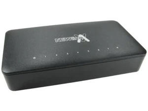 Newlink 8 Port 10/100 Fast Ethernet Switch - Picture 1 of 2