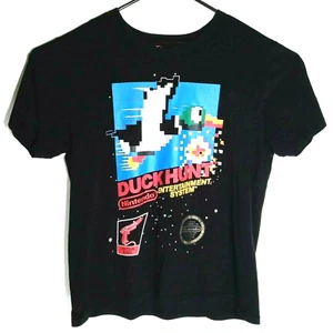 Nintendo - Duck Hunt T Shirt Size 2XL Black by Caprice TM & (c) Nintendo 2016 - Picture 1 of 9