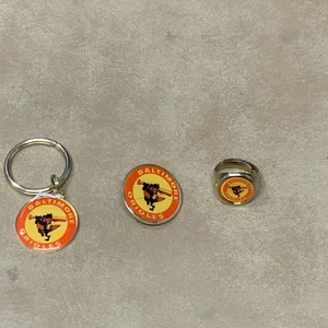 Vtg Baltimore Orioles Keychain, Lapel Pin & Ring Set Gold Tones - Picture 1 of 3