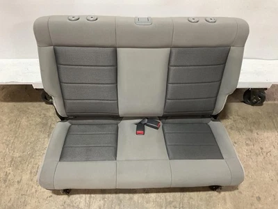 Banco de asiento trasero Jeep JK Wrangler OEM 2 puertas tela gris 2007 2008-2010 012681 Foto 1 de 4