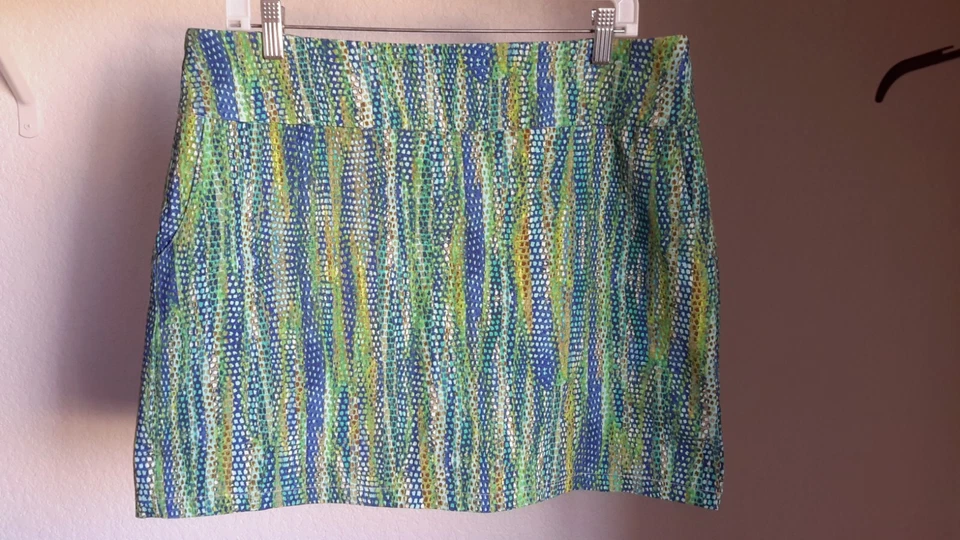 Falda corta de golf Courtenay para mujer talla 14 verde motley rayón nailon usada Foto 1 de 4
