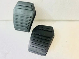 Pair Ford Escort MK2 Peddle , Pedal Rubbers Brake And Clutch - Picture 1 of 5