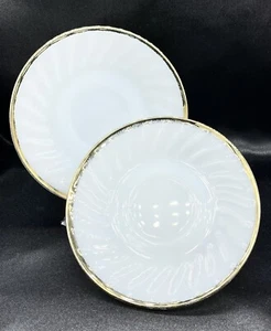 2er Set Vintage Fire King Geschirr Weiß Milchglas Wirbel Goldrand 5,75" Untertassen - Bild 1 von 8
