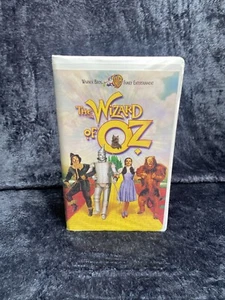 The Wizard of Oz (VHS, 1999, Clam Shell Packaging) - Picture 1 of 6