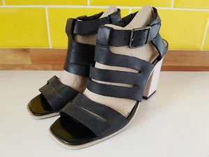 Clarks Somerset Black T Bar Leather Block Heel Sandals UK 7 Gladiator Strappy - Picture 1 of 12