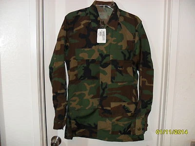 Camouflage Shirt / BDU - Small / Long- (8415-01-390-8543) - Image 1 of 4