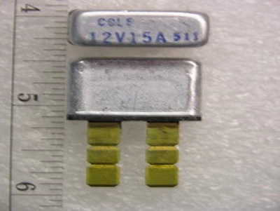 12 Cole Hersey 30409-15, 12V 15A, Automatic Reset Circuit Breakers