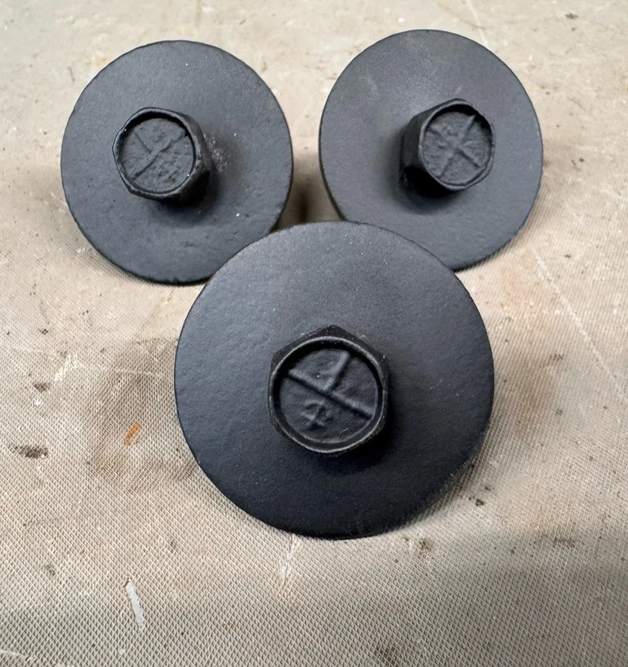 Chevy Camaro Impala Belair 1968-1977 guardabarros caja de batería pernos Cutlass Nova GTO Foto 1 de 4