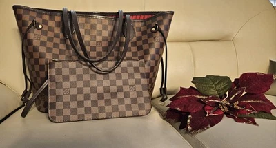 Louis Vuitton Damier Level Neverfull MM con bolsa Foto 1 de 4