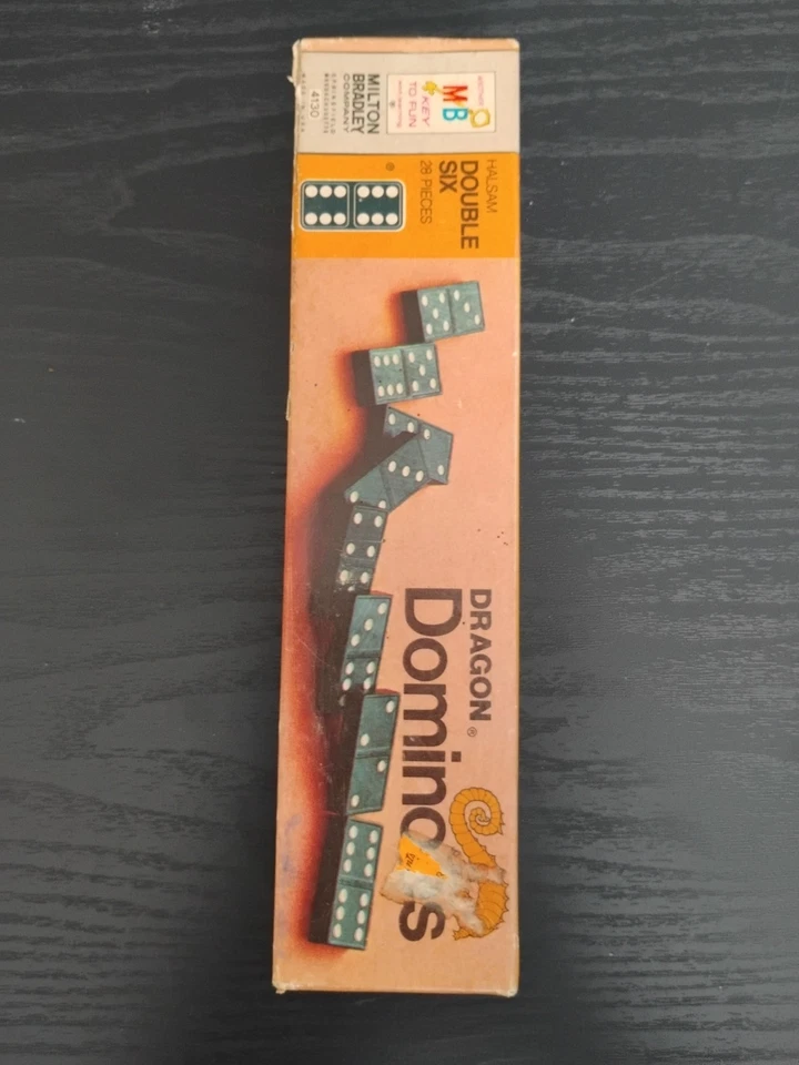 Milton Bradley 1970 Vintage Madera Dragón Doble Seis Dominó Juego Completo 28 piezas Foto 1 de 4