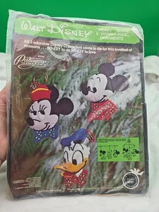 #6293 VINTAGE PARAGON WALT DISNEY MICKEY, MINNIE, DONALD FILZORNAMENTE - NEU IN VERPACKUNG! - Bild 1 von 4