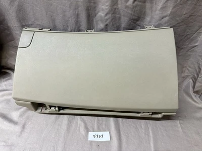 HYUNDAI ELANTRA SDN 2011-16 GUANTERA CAJA DE ALMACENAMIENTO OEM BRONCEADO 845403YAA0 Foto 1 de 4