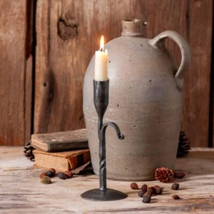 Candelabro cónico de hierro forjado colonial primitivo 8" - Imagen 1 de 3