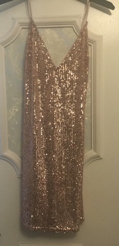 UNDERCOVER Abito Victoria’s Secret rosa con paillettes nuovo con etichette vendita al dettaglio $79 raso incrociato