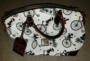 Disney Dooney & Burke 2015 Flower And Garden Purse / Satchel (Disney World) - Picture 1 of 12