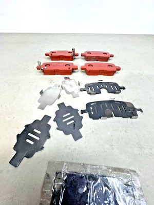 43022-S3V-A12 Acura Genuine OEM Rear Brake Pad Set MDX 2003 2004 2005 2006 - Image 1 of 4