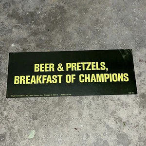 Vintage NOS AUTOAUFKLEBER - Bier & Brezeln Frühstück der Champions - Bild 1 von 6