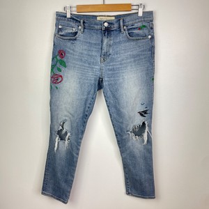 Promociones de vaqueros de mujer | GAP España
