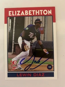 Lewin Diaz 2016 Signed Elizabethton Twins Team Card - Picture 1 of 1