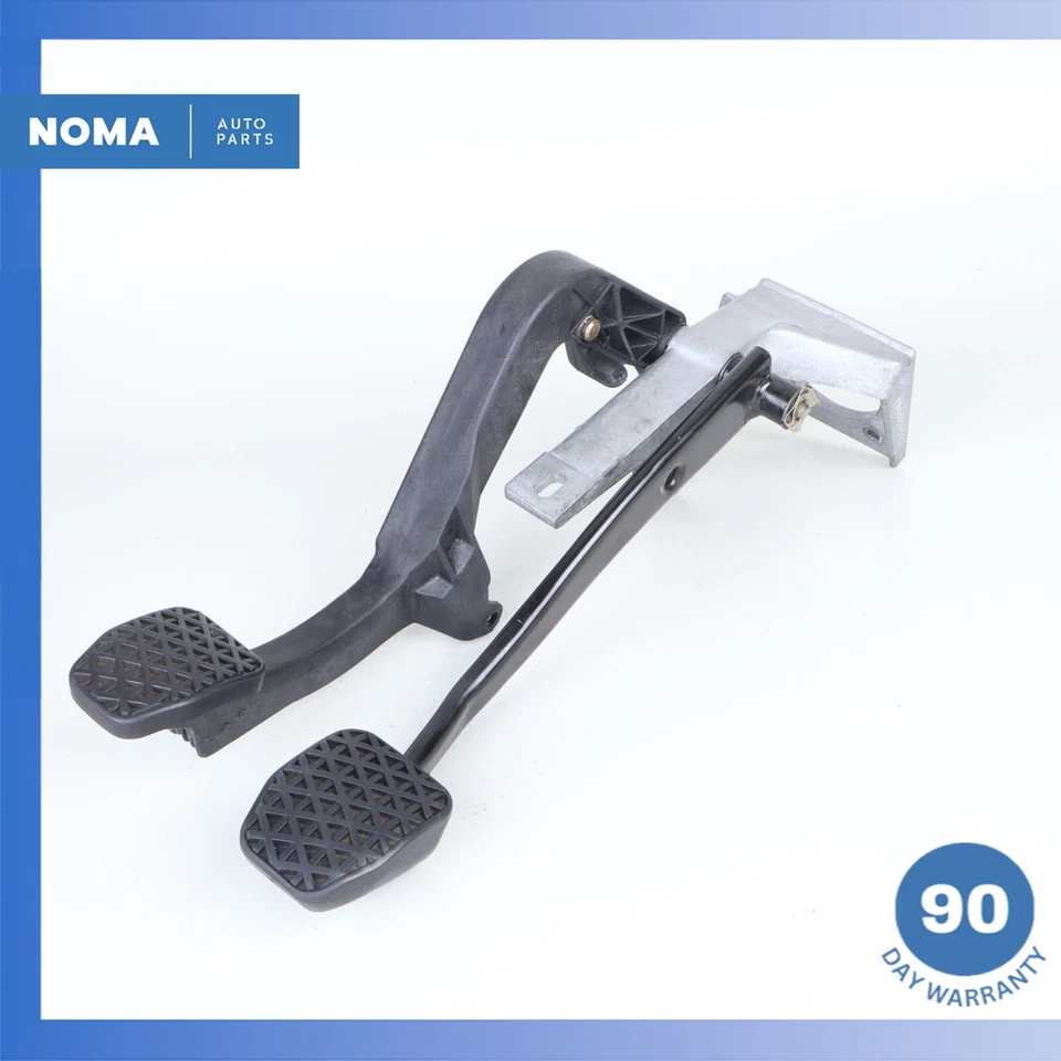 92-02 宝马 E36 Z3 手动变速器离合器和制动踏板组件 原始设备制造商 — 第 1/4 张图片