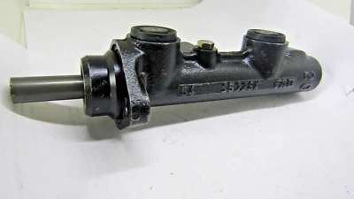 Cilindro maestro de freno Dorman M39405 Foto 1 de 4