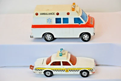 Matchbox Super Kings Jaguar XJ.12.+ K-66 / Dodge Van Ambulance - Set 7 - Bild 1 von 4
