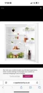 AEG OSK5O88ES 88cm Series 5000 Integrated In Column Larder Fridge - Picture 1 of 7