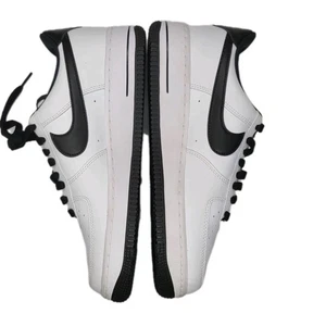 Nike Air Force 1 Hombre Talla 8 Blanco y Negro - Imagen 1 de 8