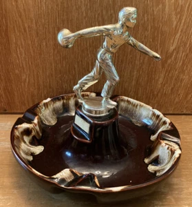 VINTAGE SANDROSE Bowling Man TROPHY ASHTRAY Ceramic  (Flaw, chip) - Picture 1 of 6