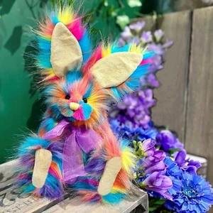 Razzamatazz - Charlie Bears - Multicoloured Plush Bunny Rabbit - Picture 1 of 7